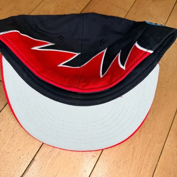 Headgear Classics Miami Giants Fitted Hat Men's Size 7 1/2 - Picture 3 of 5